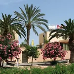 Dimma Seaside Apartament *